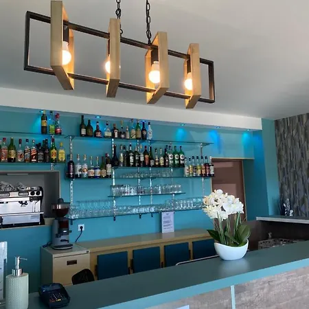호텔 Logis - Et Restaurant Le Sofhotel
