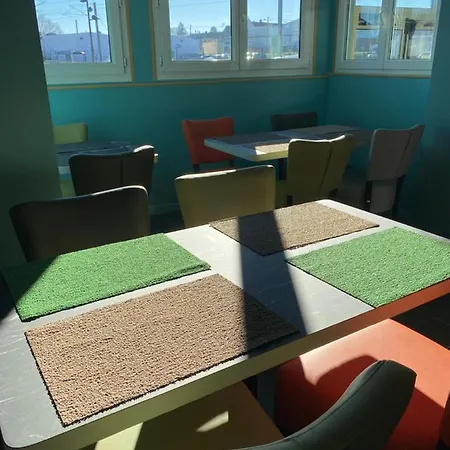 Logis - Et Restaurant Le Sofhotel ホテル