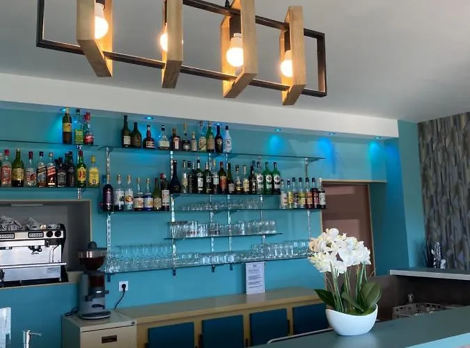 Hotel Logis - Et Restaurant Le Sofhotel